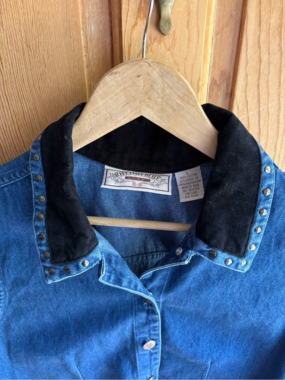 Rhythm Blue | Denim Vest | Velvet Collar | Large - Picture 2 of 3